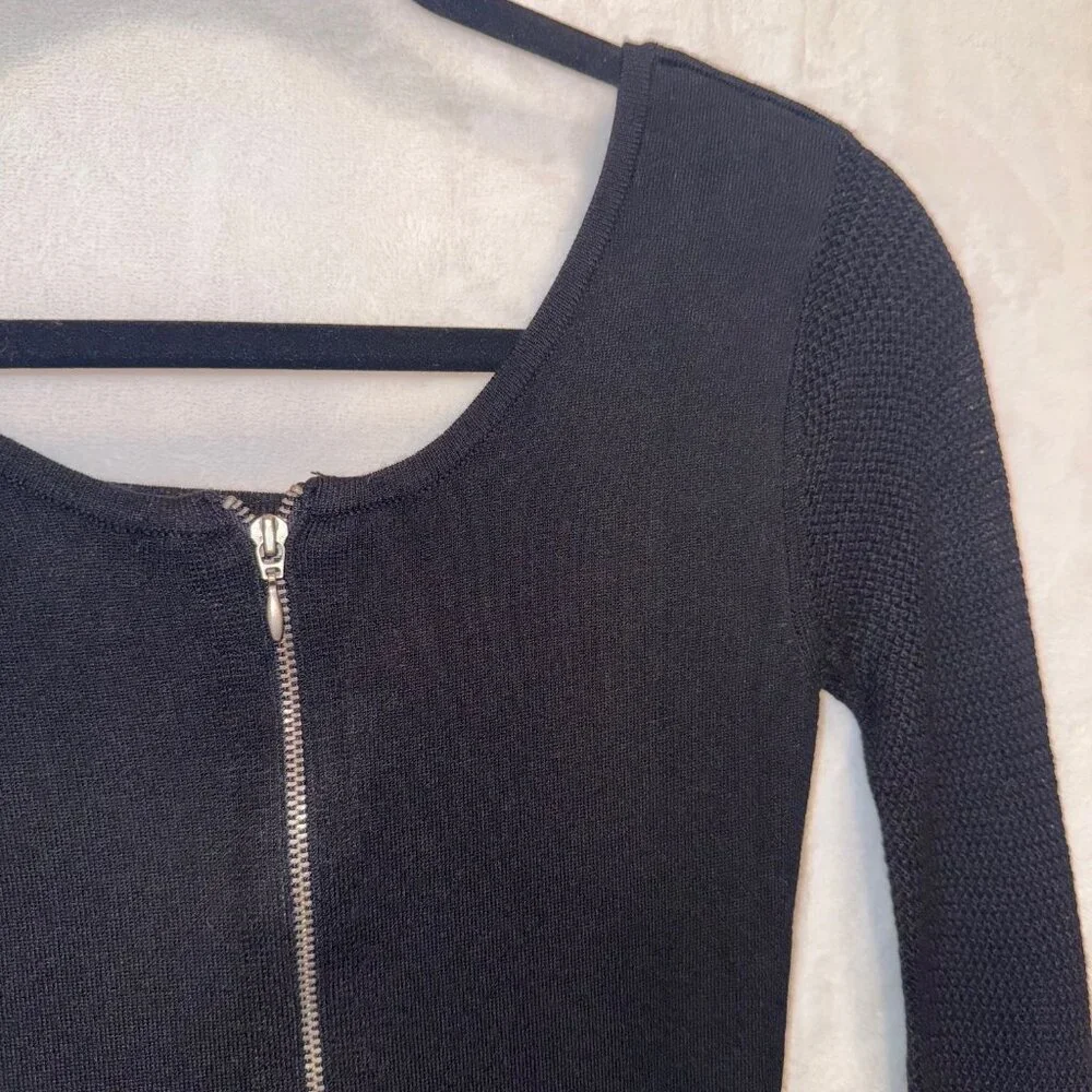 Express long sleeved knit black dress size XS. EXCELLENT condition - Picture 6 of 12